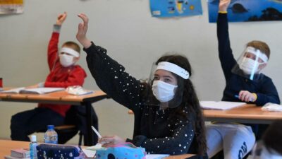 Students at Claude Debussy college in Angers, western France, on May 18, 2020 after France eased lockdown measures to curb the spread of the COVID-19 pandemic.