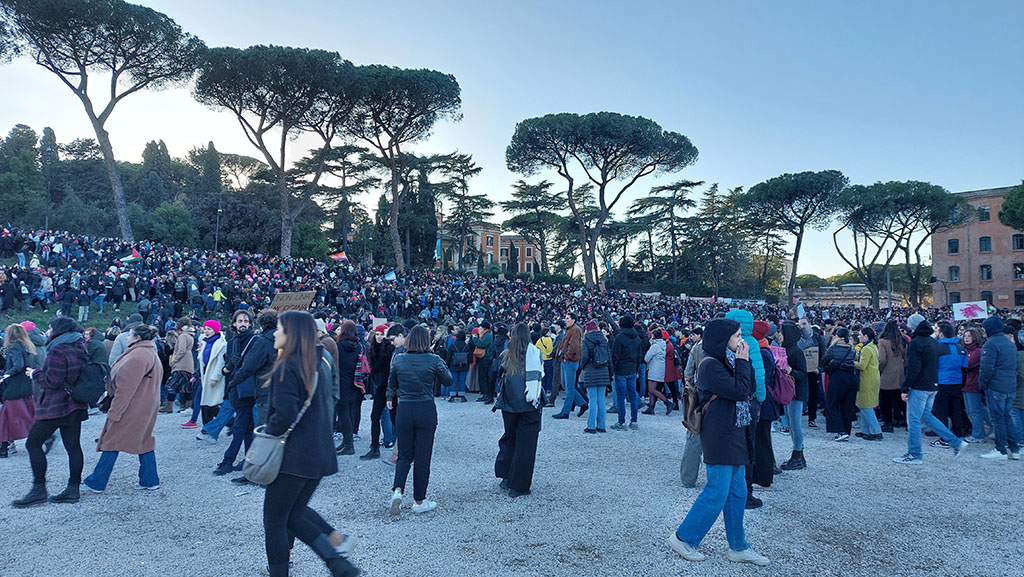 Feminist tide engulfs Italy on 25 November