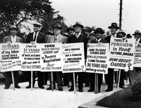 UAW striking for pensions, a socialist response to the cases made against them